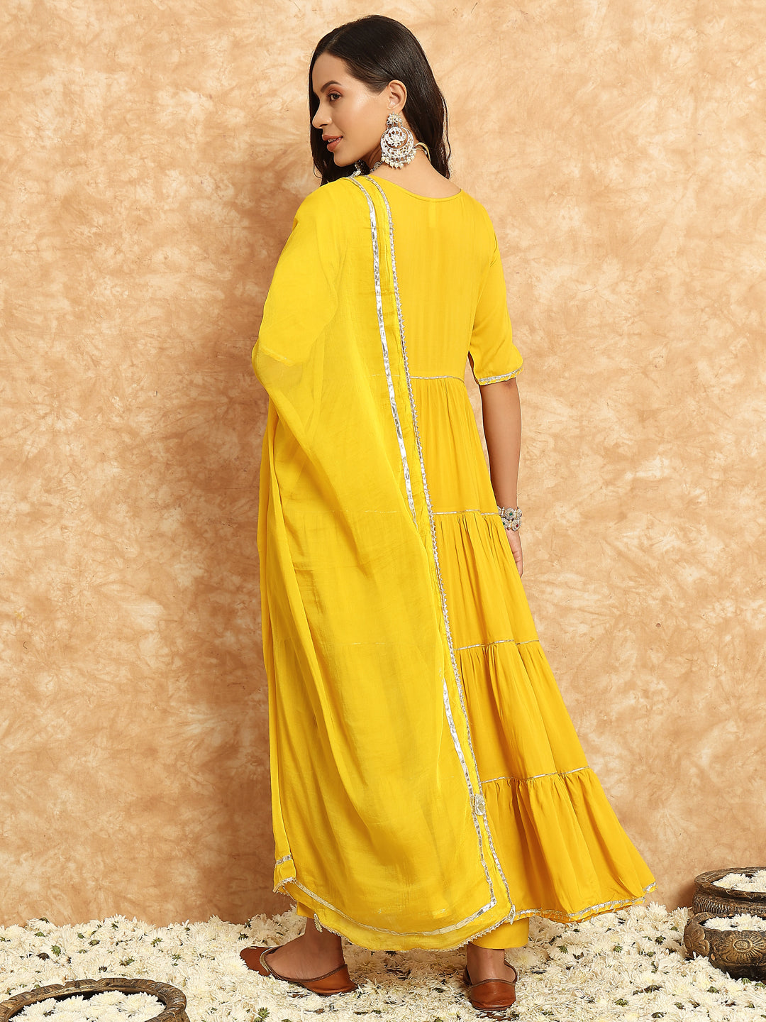 yellow modal nayra gottapati kurta set with dupatta