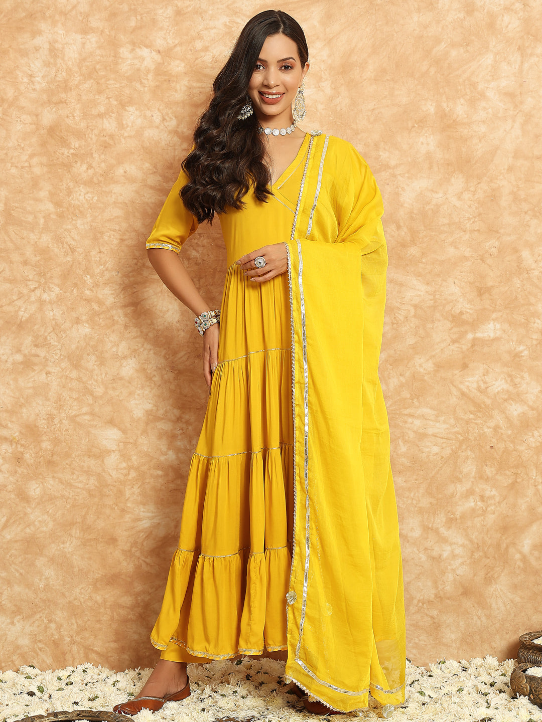 yellow modal nayra gottapati kurta set with dupatta