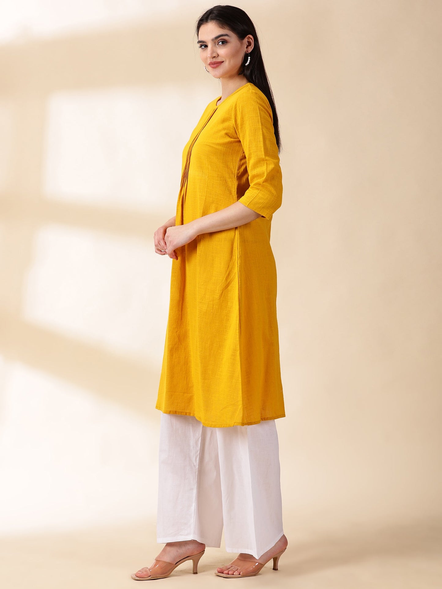 Women yellow Cotton Kurta With palazzos