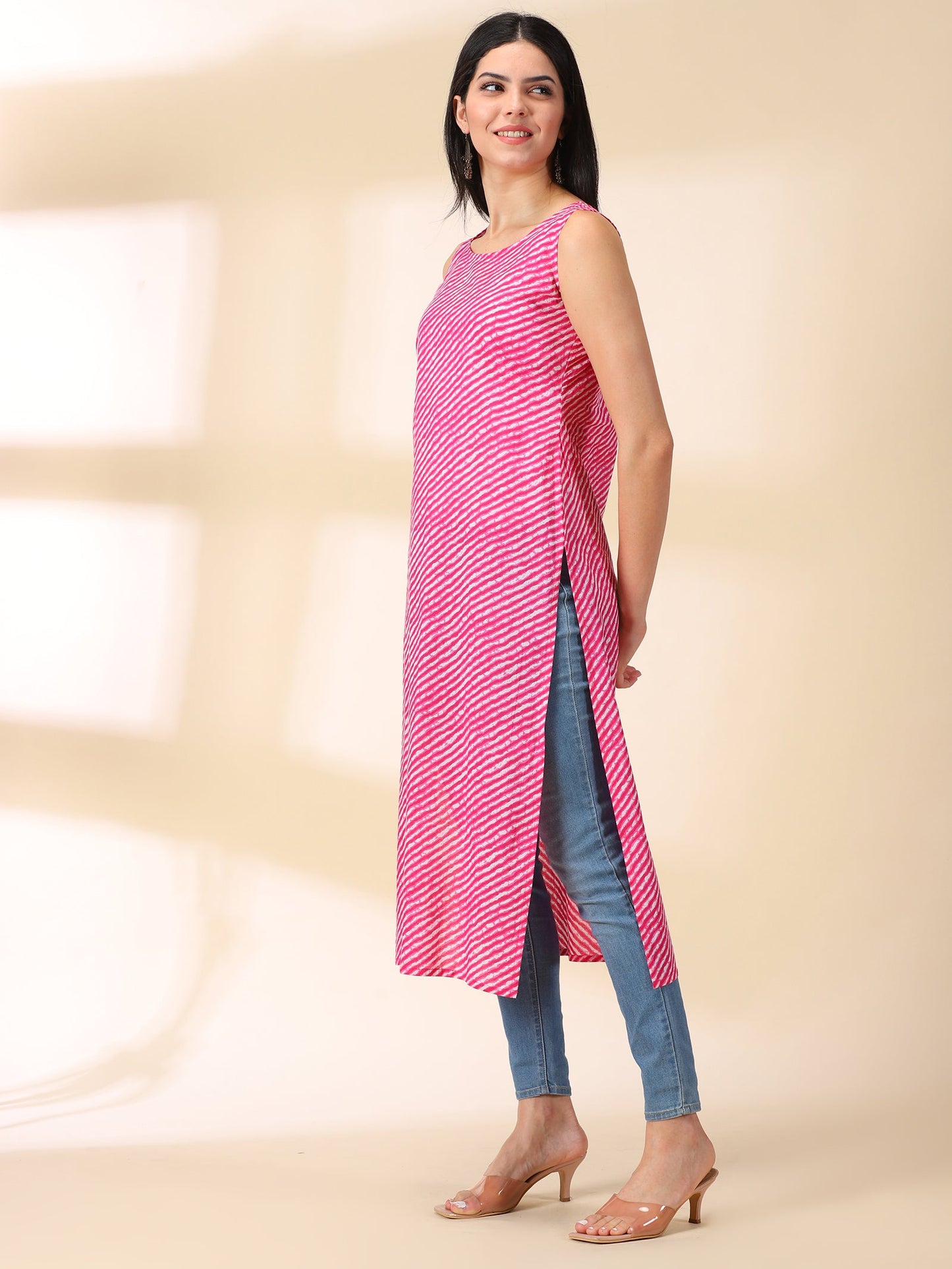 Women Pink Leheriya Cotton Straight Kurta