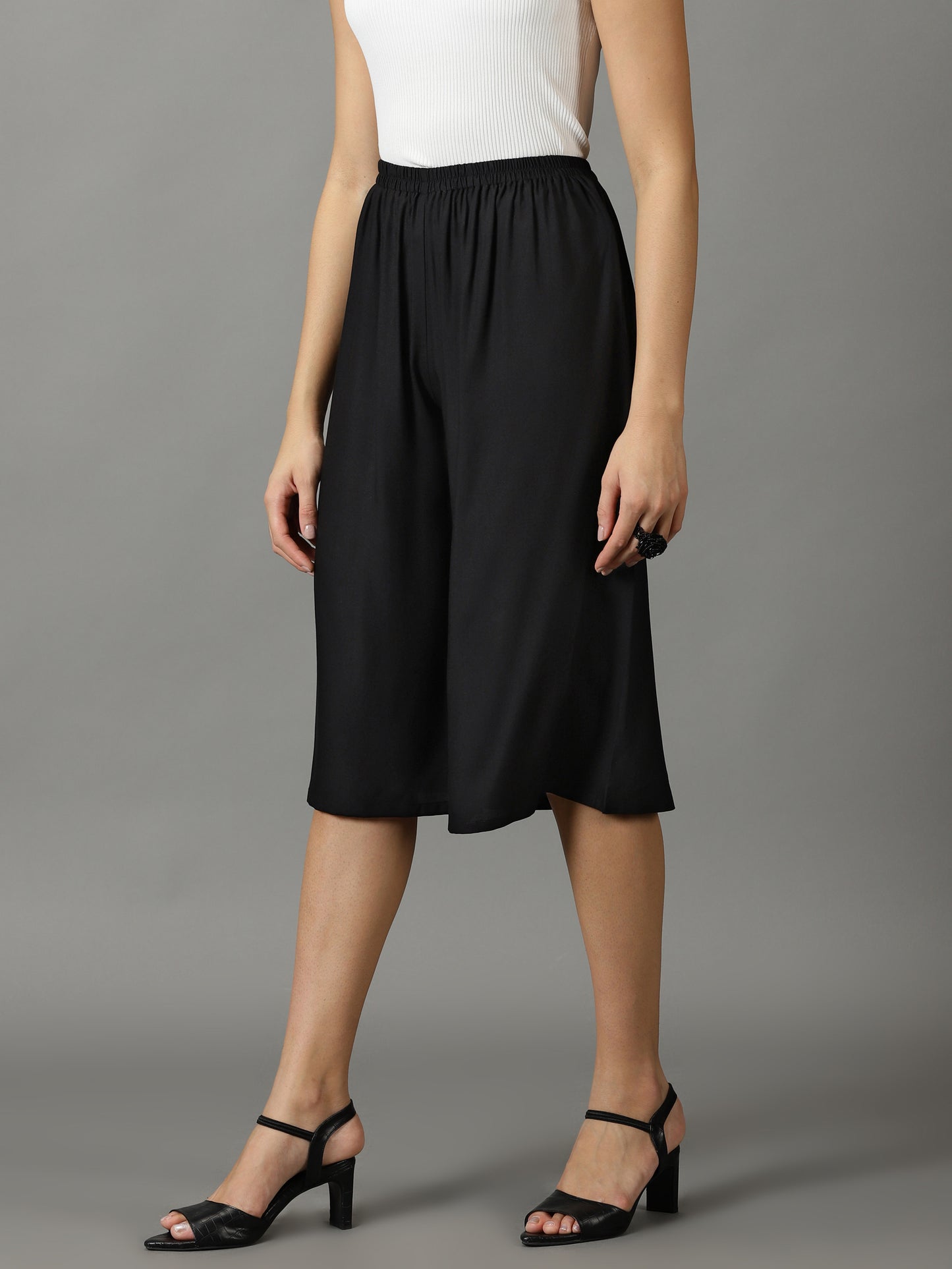 Women Black Rayon Half Pant