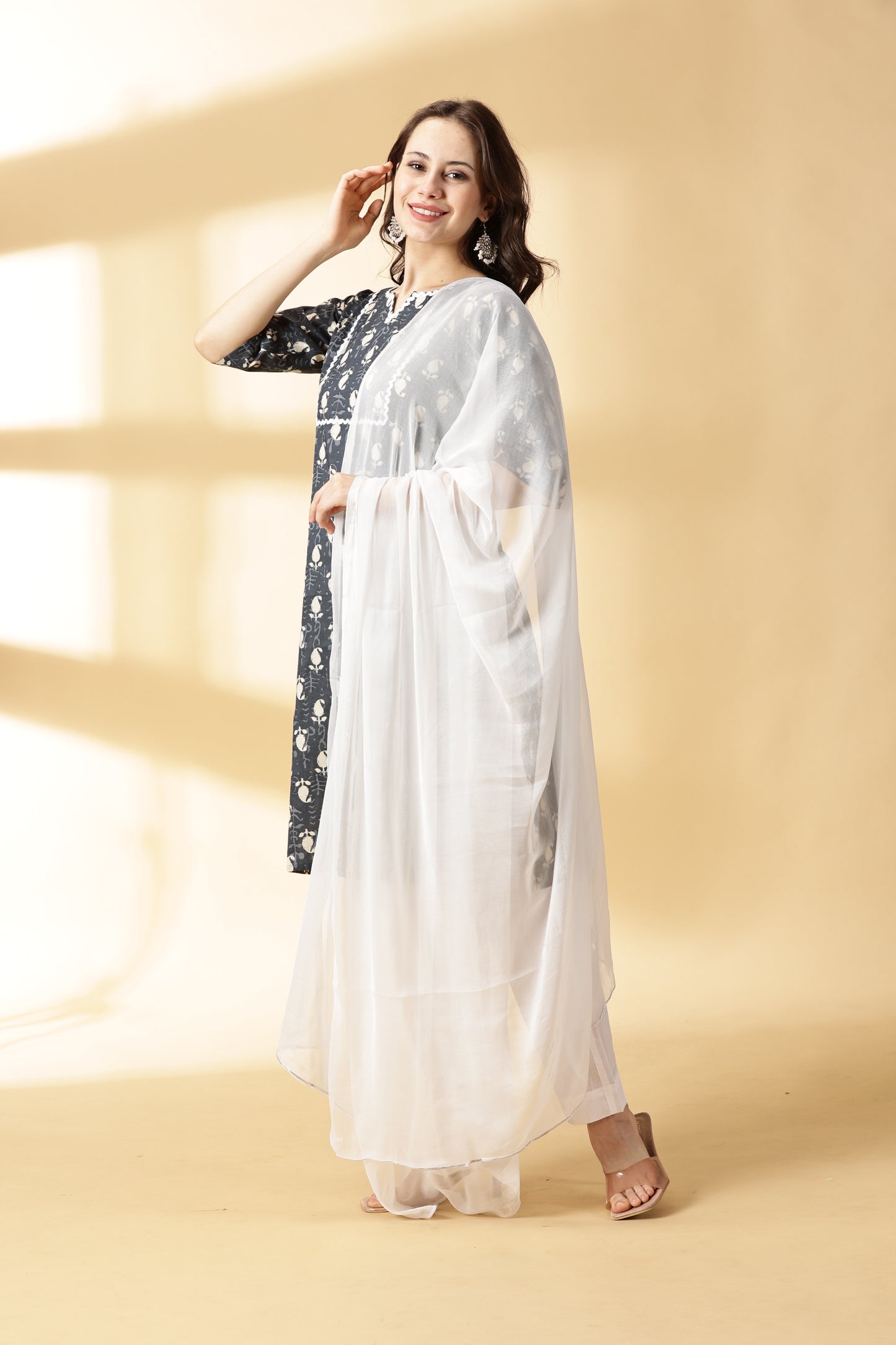 Women Grey Cotton Printed Kurta With Trouser & Dupatta