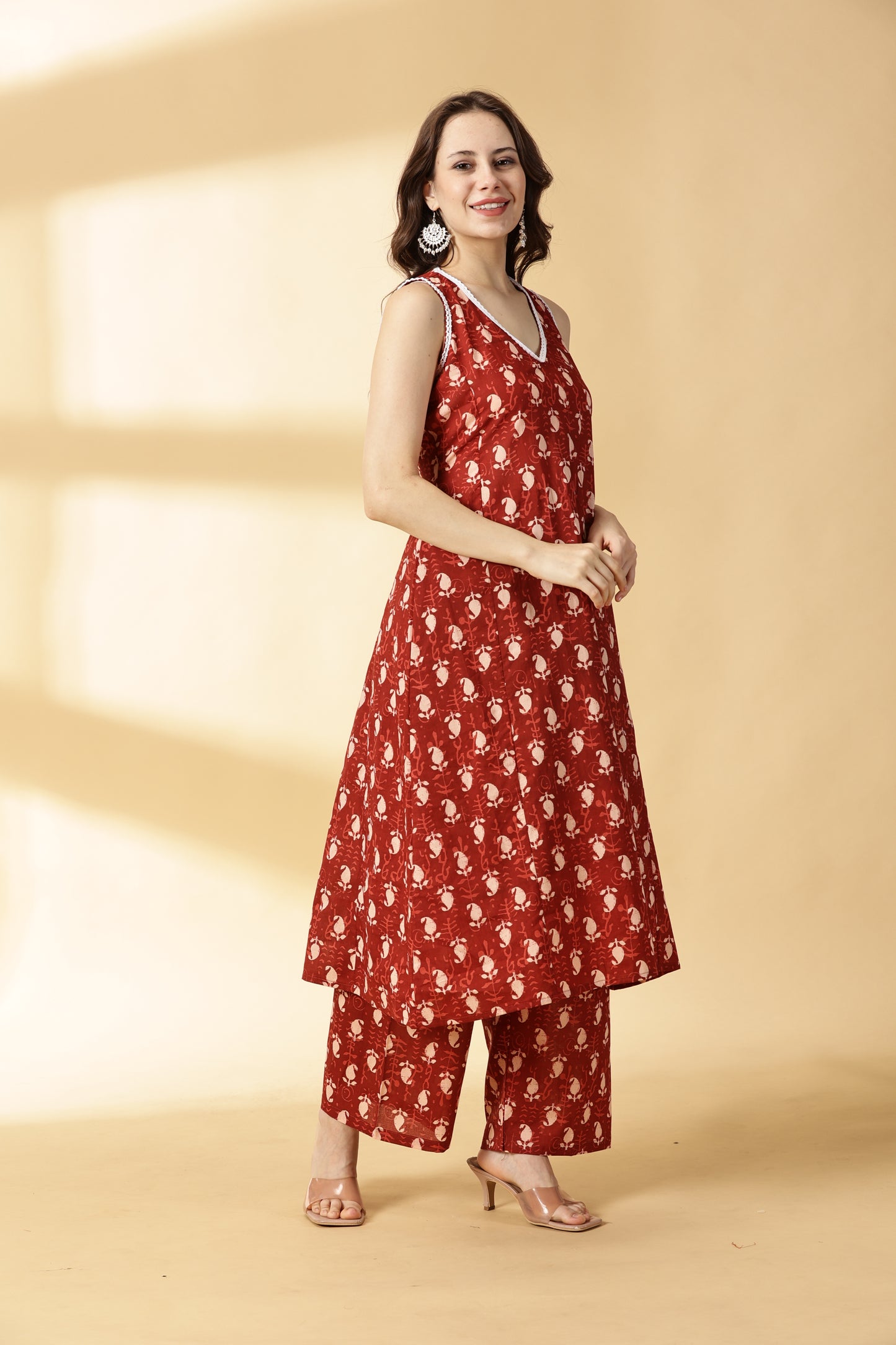 Women Brown Cotton Printed Kurta & Palazzo