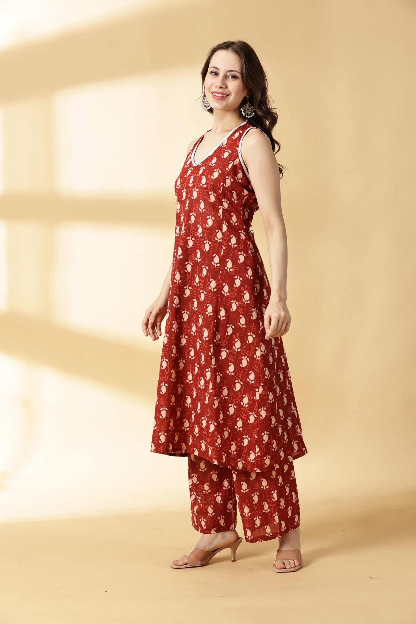 Women Brown Cotton Printed Kurta & Palazzo