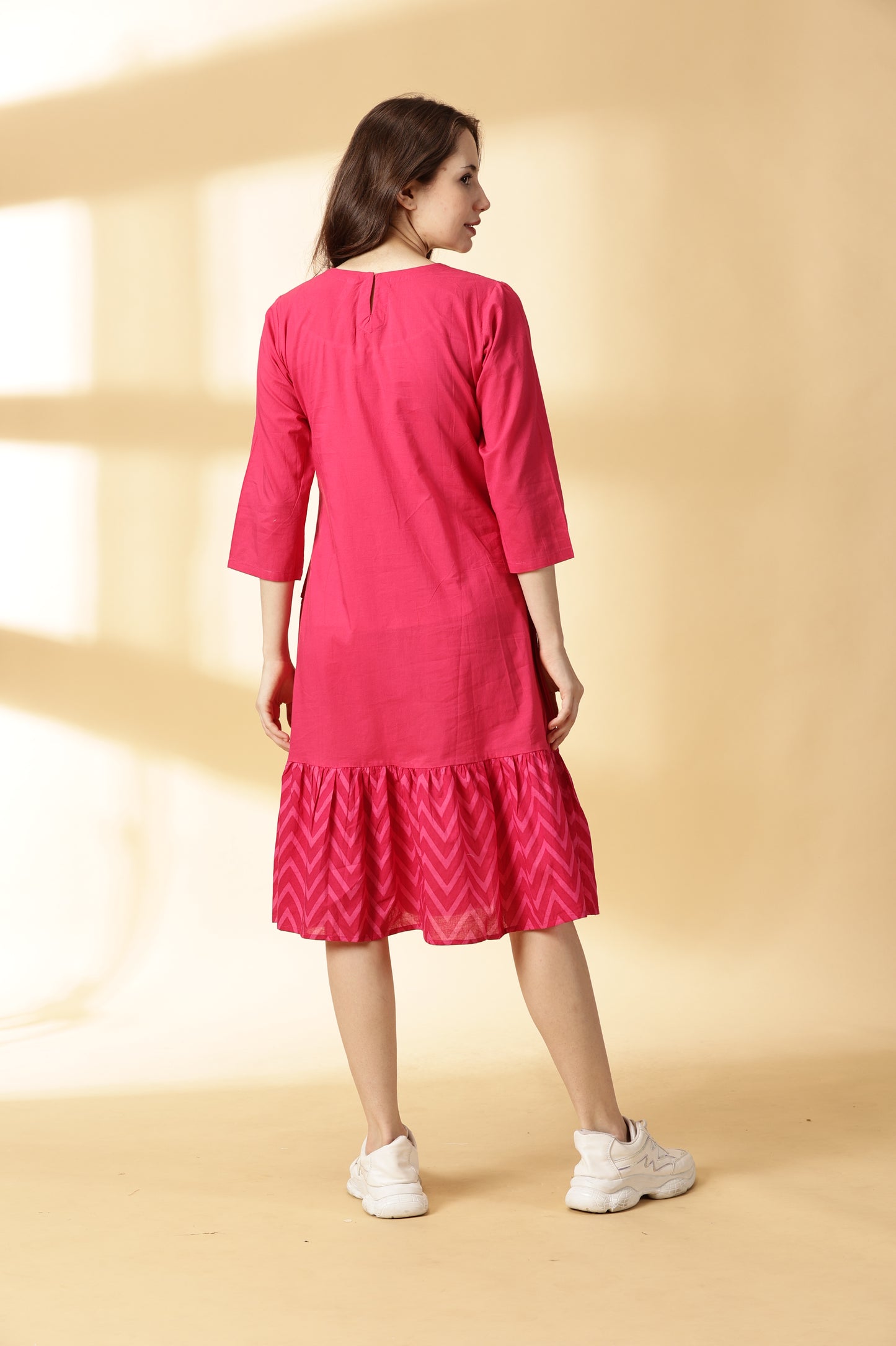 Women Pink Cotton Kurta