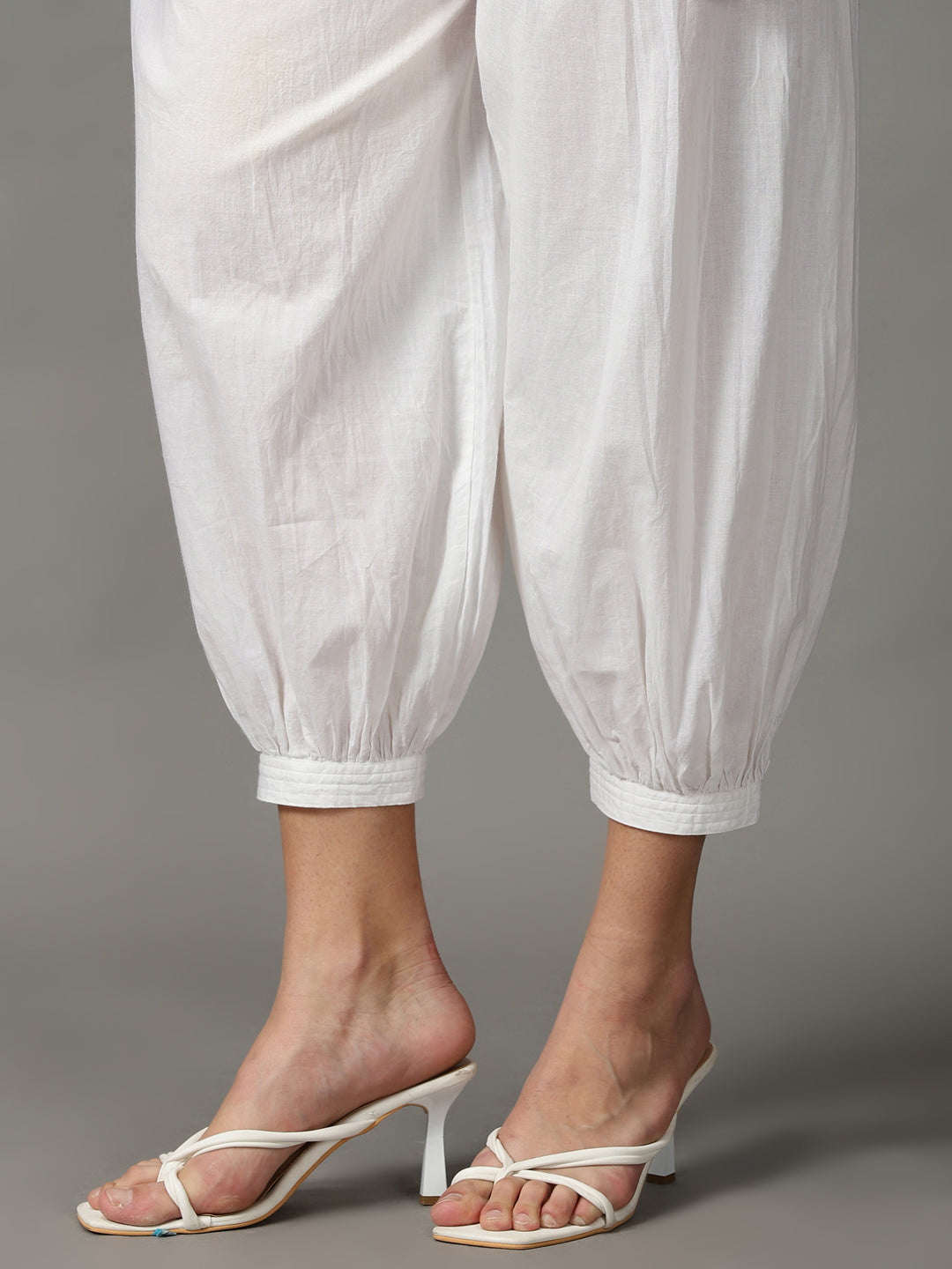 Women White Solid Cotton Cuff Pant