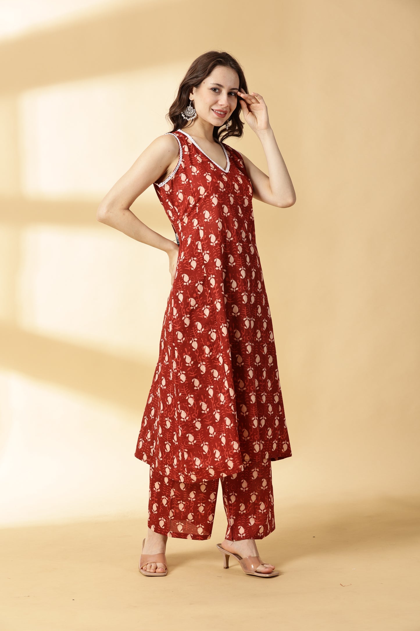 Women Brown Cotton Printed Kurta & Palazzo