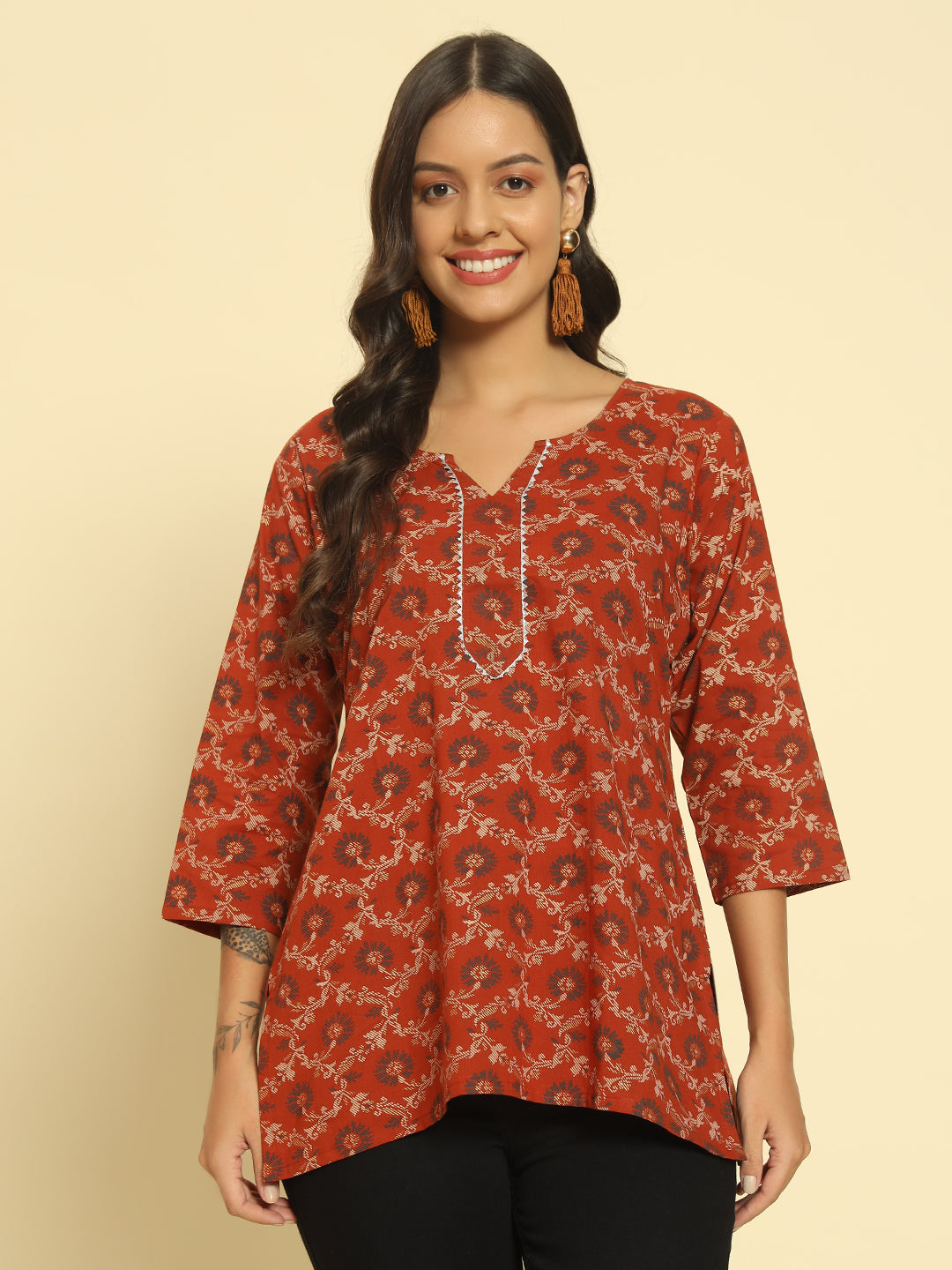 Women Brown Cotton Printed Straight Kurti