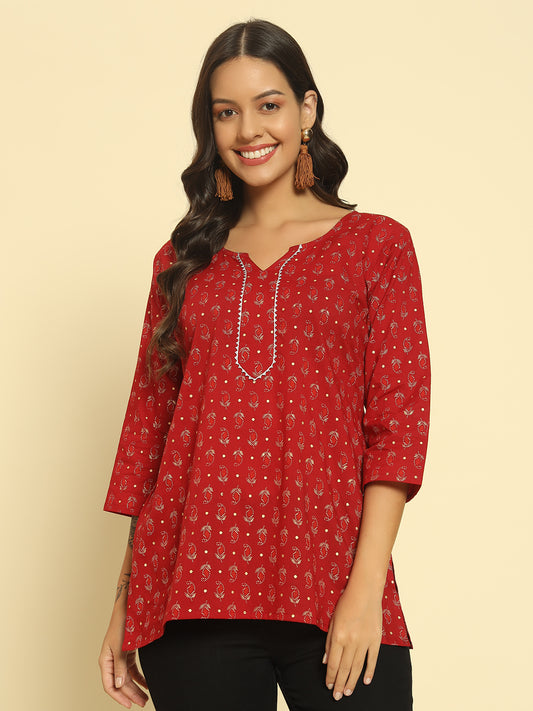 Women Maroon Cotton Printed Straight Kurti