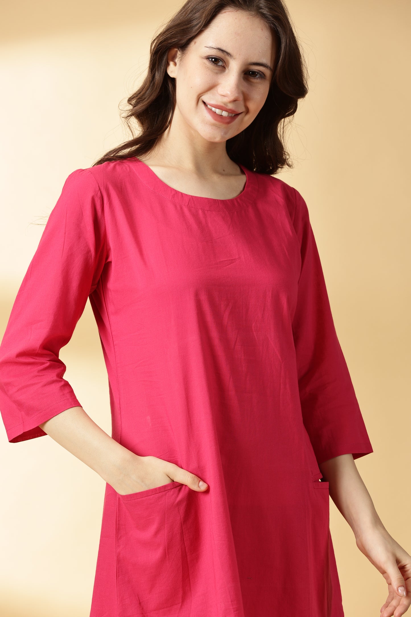 Women Pink Cotton Kurta