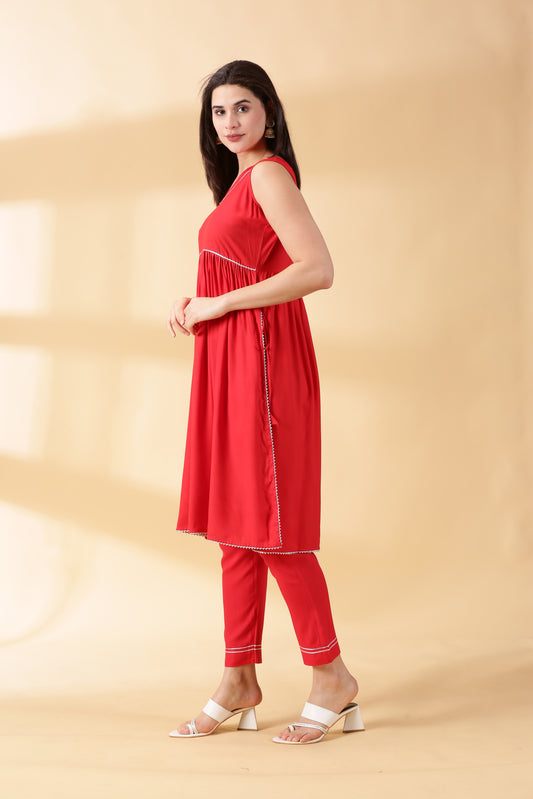 Women Red Reyon Nayra Cut Kurta With Pant & Dupatta